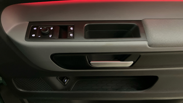 Volkswagen ID. Buzz 210kW Life Pro 86kWh 5dr LWB Auto [7 Seat] Electric Estate